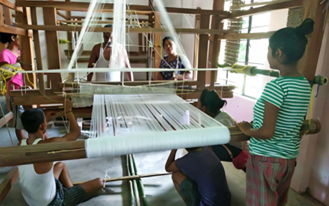weaving facility at Purasingga